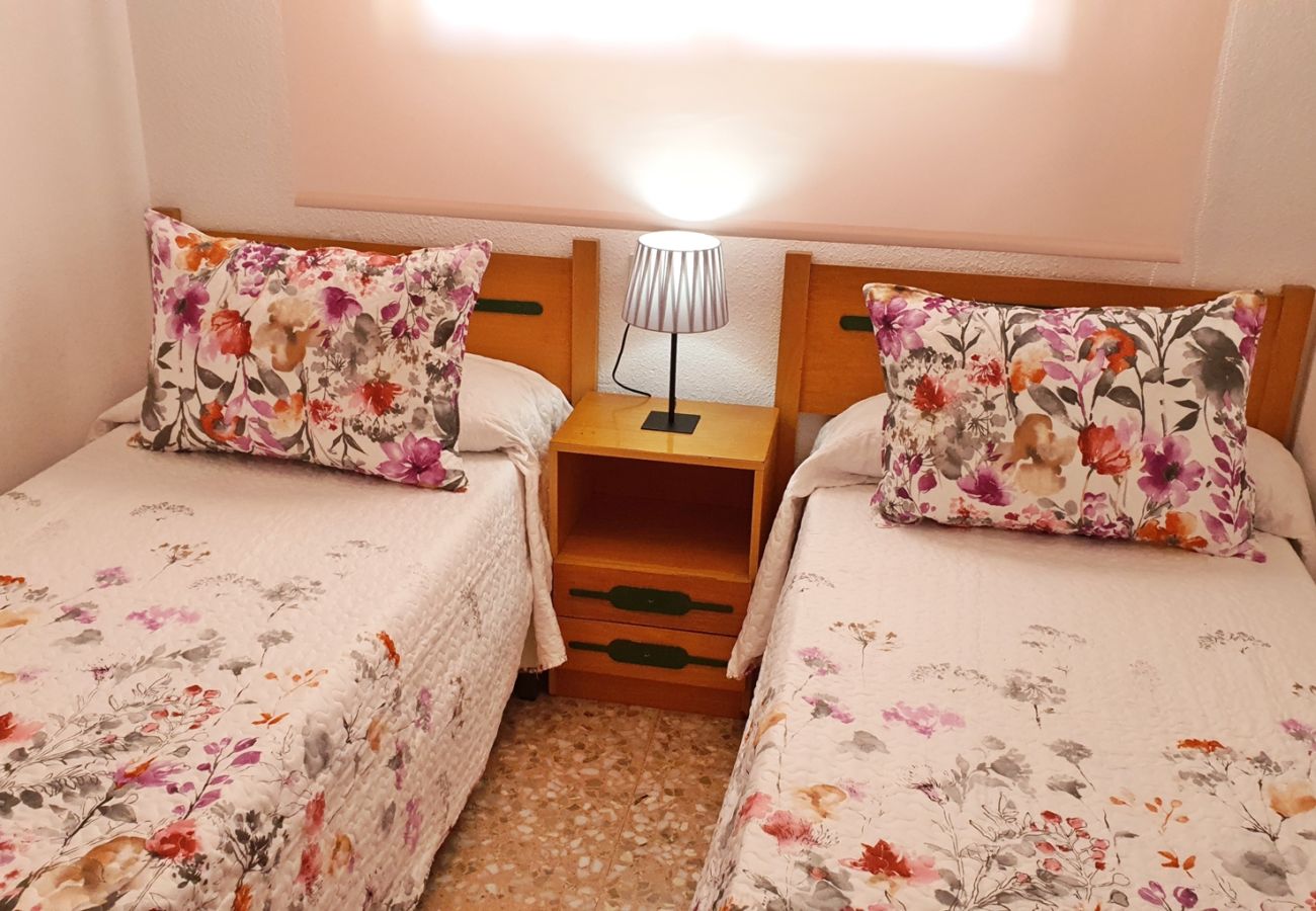 Apartamento en Gandia - DON CHIMO - 2 DORMITORIOS EN PRIMERA LINEA DE PLAYA DE GANDIA
