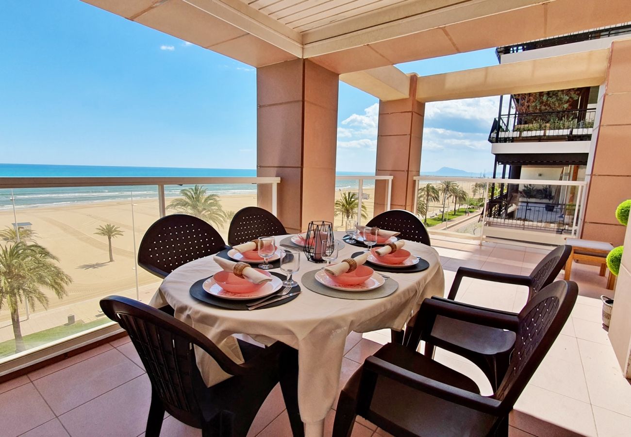Apartamento en Gandia - APARTAMENTO DE 3 DORMITORIOS FRENTE A LA PLAYA DE GANDIA