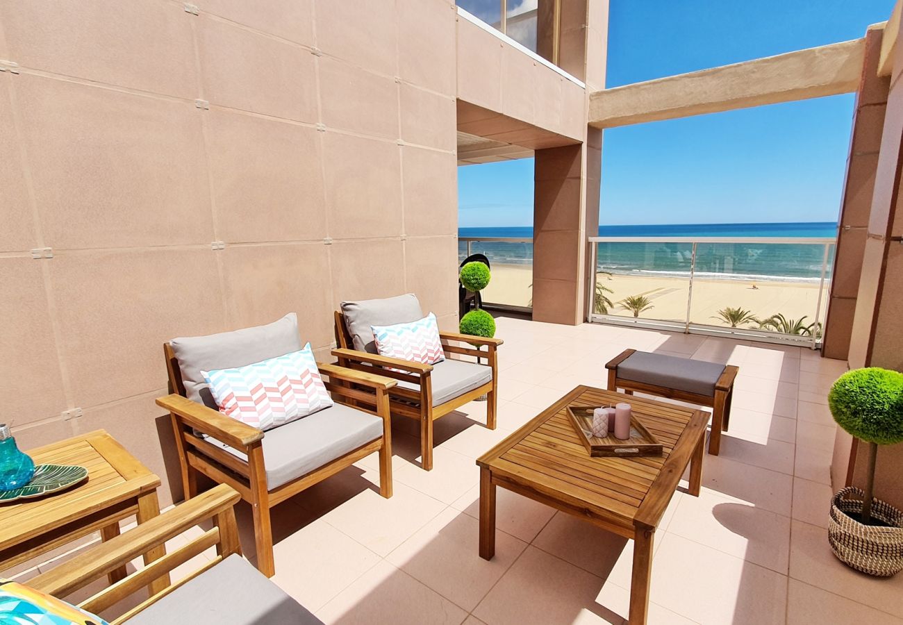 Apartamento en Gandia - APARTAMENTO DE 3 DORMITORIOS FRENTE A LA PLAYA DE GANDIA