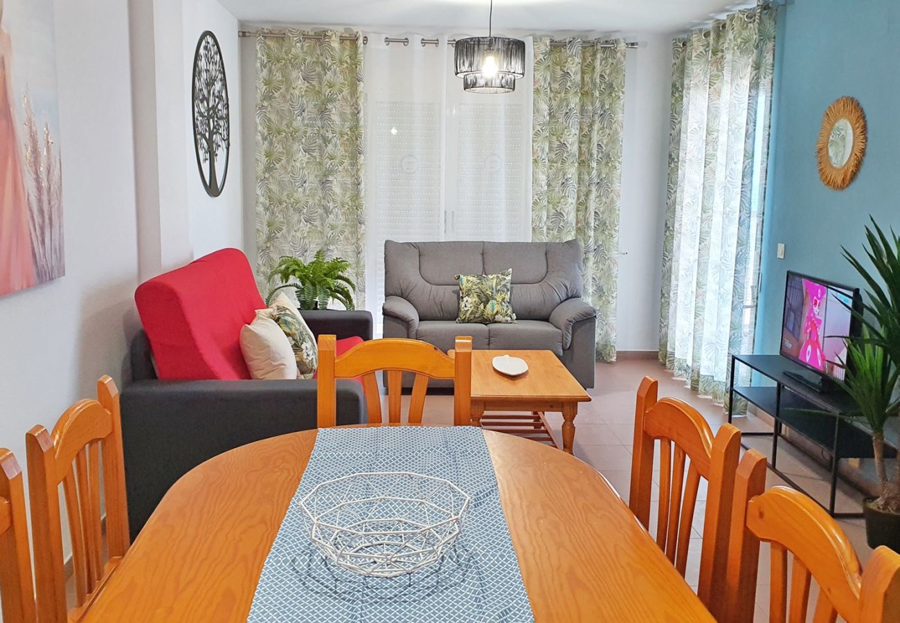 Apartamento en Gandia - APARTAMENTO DE 3 DORMITORIOS FRENTE A LA PLAYA DE GANDIA