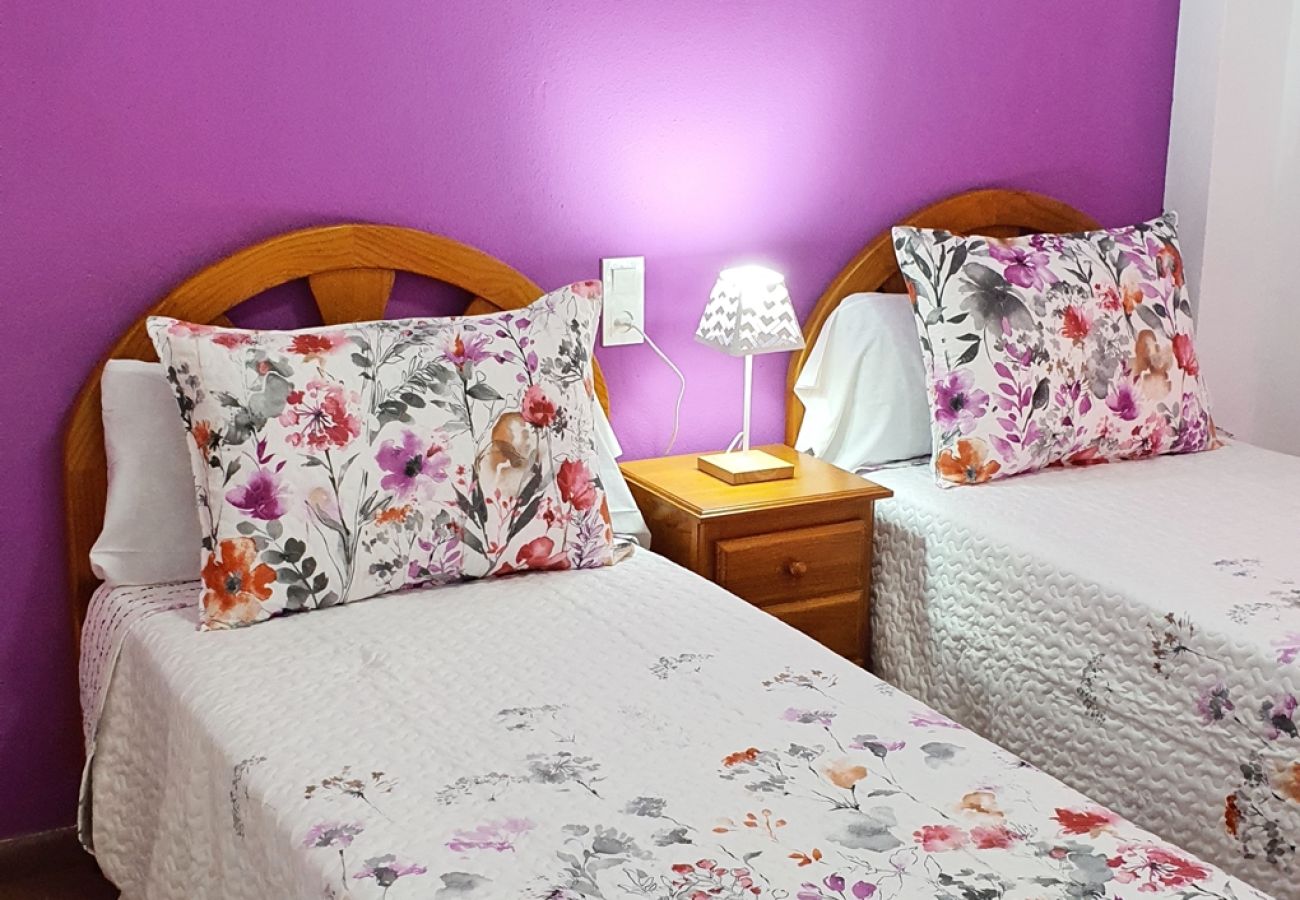 Apartamento en Gandia - APARTAMENTO DE 3 DORMITORIOS FRENTE A LA PLAYA DE GANDIA