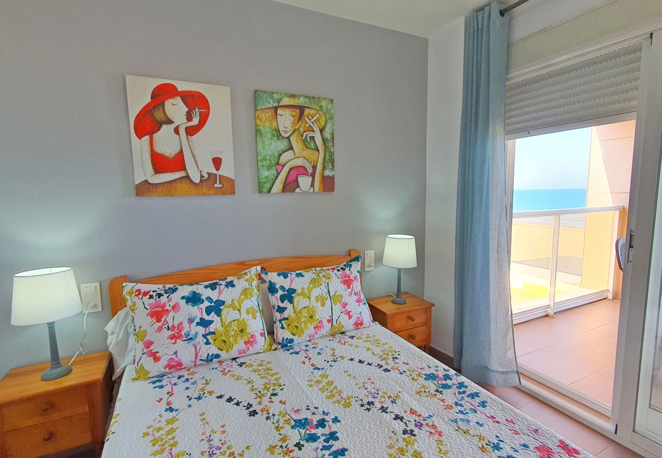 Apartamento en Gandia - APARTAMENTO DE 3 DORMITORIOS FRENTE A LA PLAYA DE GANDIA