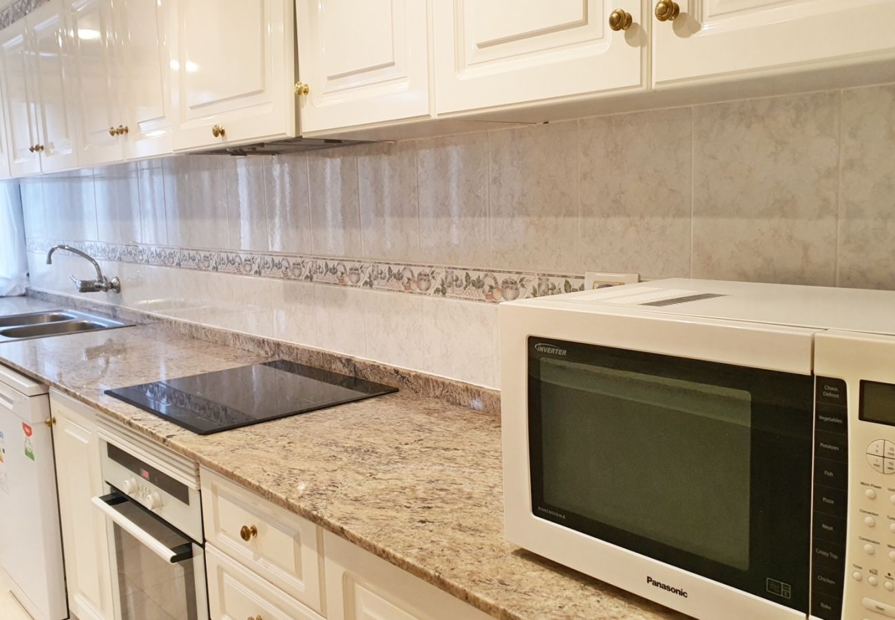 Apartamento en Gandia - APARTAMENTO DE 3 DORMITORIOS EN PRIEMRA LINEA DE PLAYA DE GANDIA