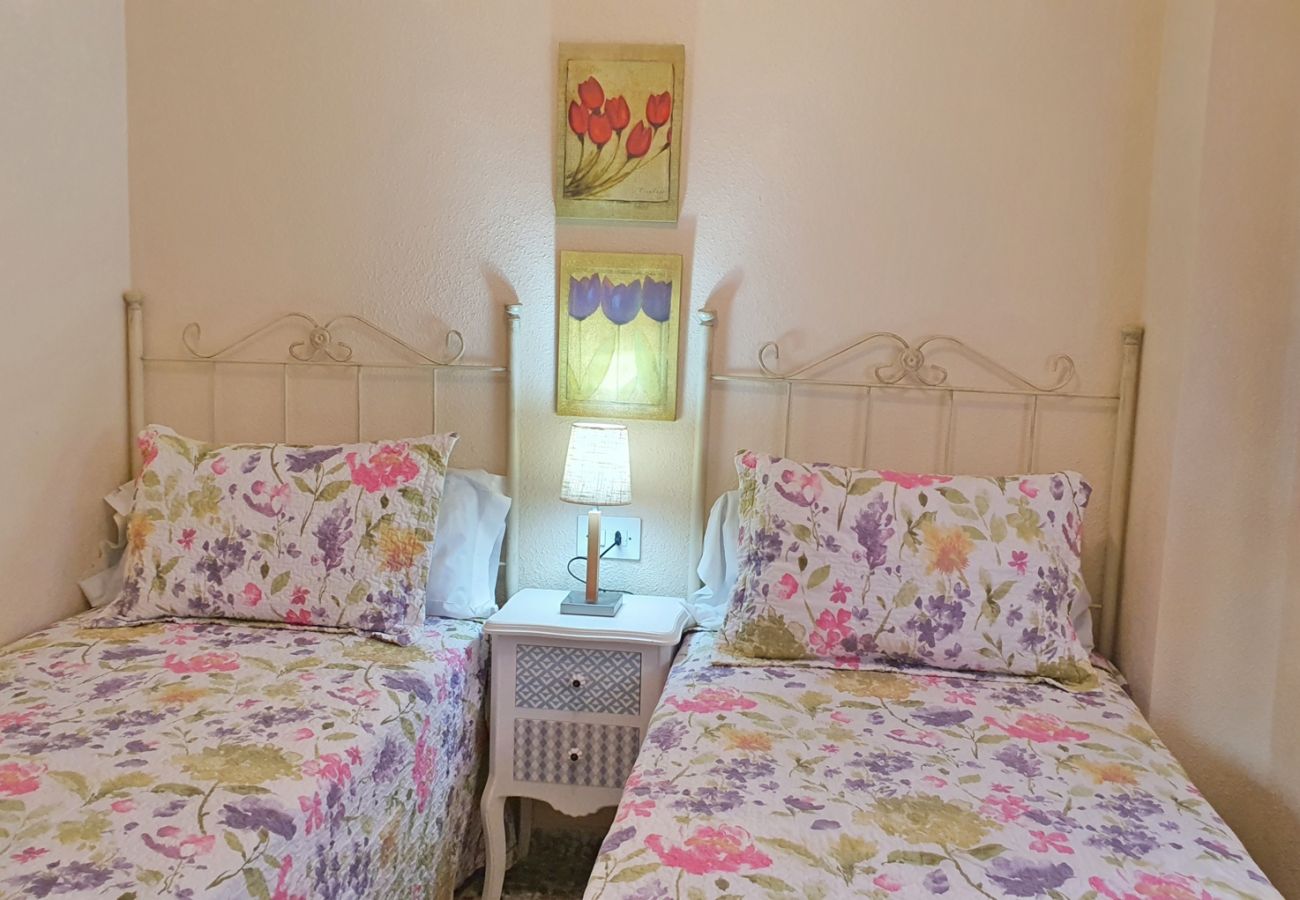 Apartamento en Gandia - APARTAMENTO DE 3 DORMITORIOS EN SEGUNDA LINEA DE LA PLAYA DE GANDIA